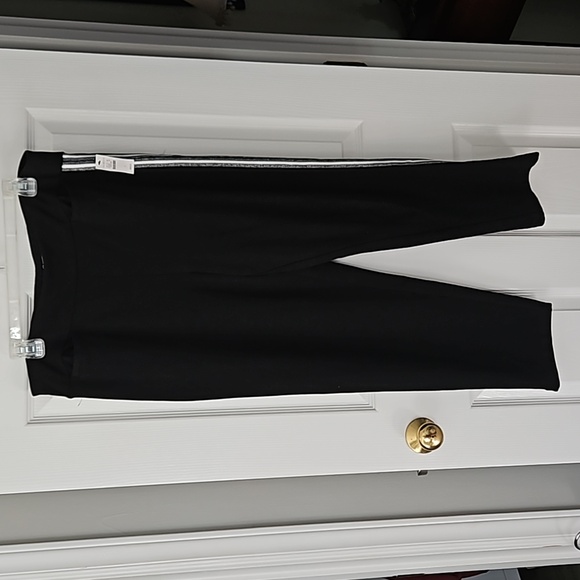 Talbots, Large - Picture 2 of 5